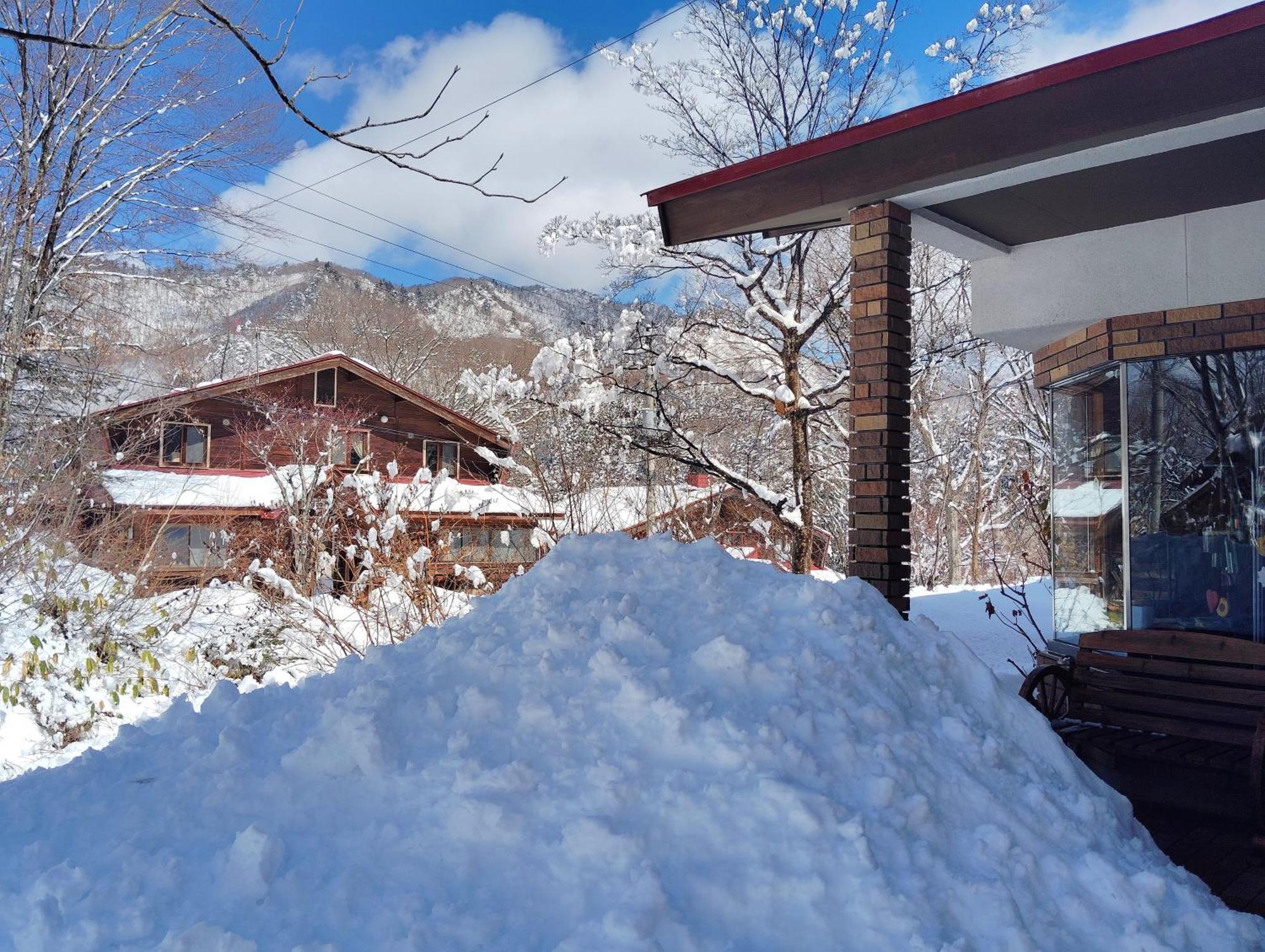 Snowfall Meteor 飛雪流星 Kaminoyama Exterior foto